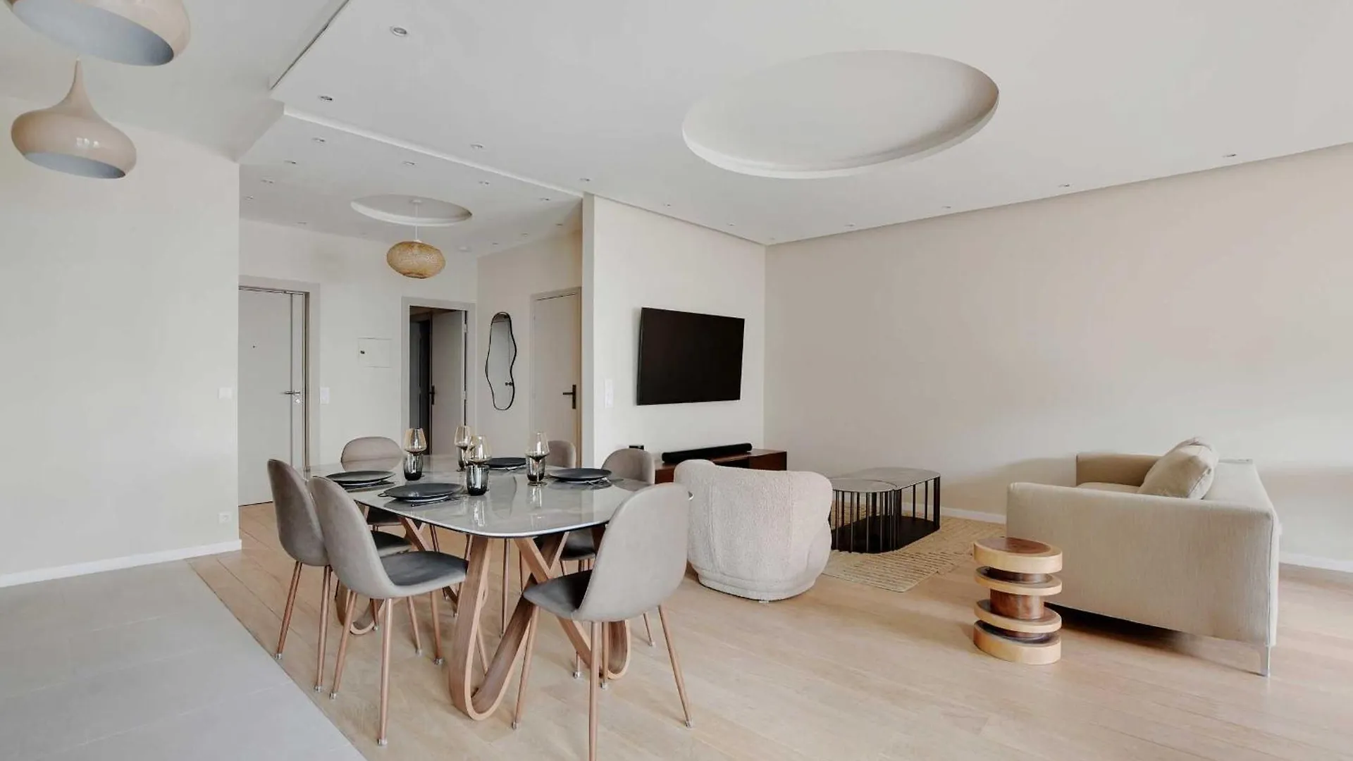 Apartment Modern Elegance A Stone's Throw From The Arc De Triomphe Paris